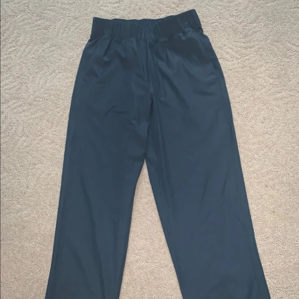 Lululemon crop